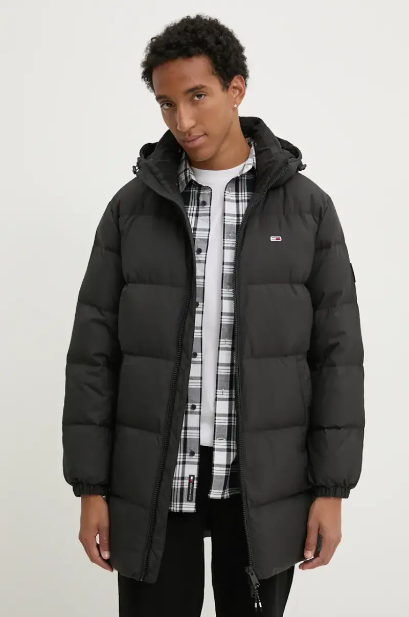 piumino uomo colore nero DM0DM20466