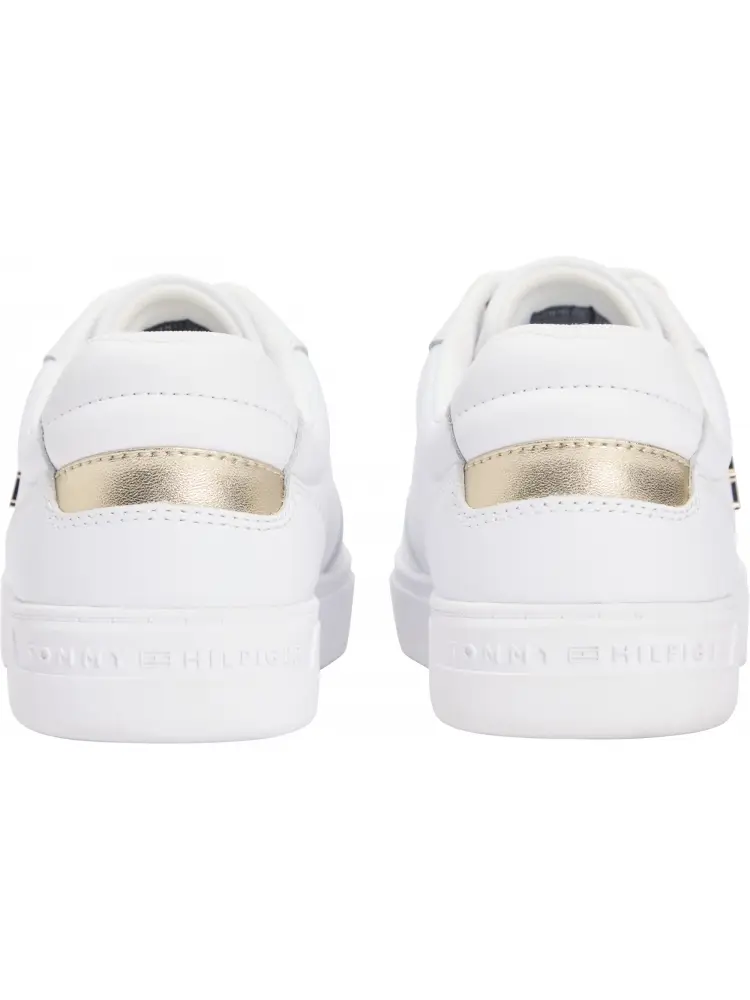 scarpe bianche donna in pelle con dettagli oro logo sul lato miniatura 3