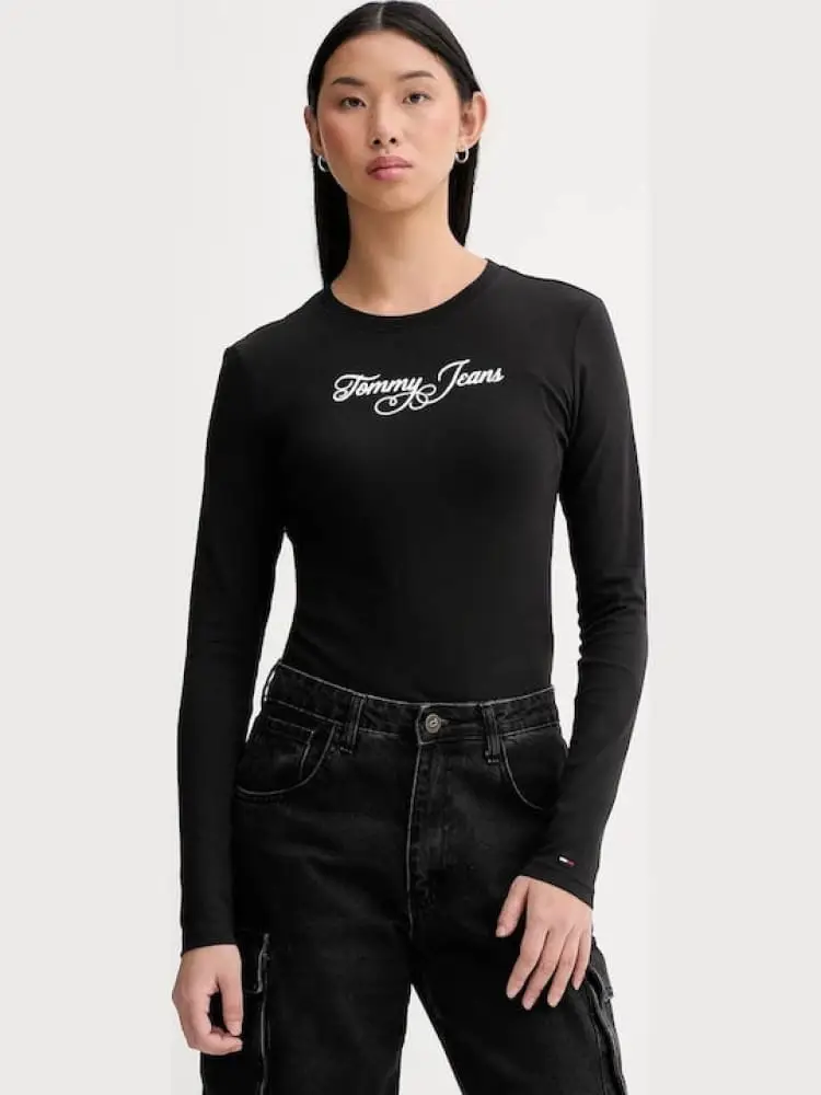 tshirt nera donna logo sul davanti