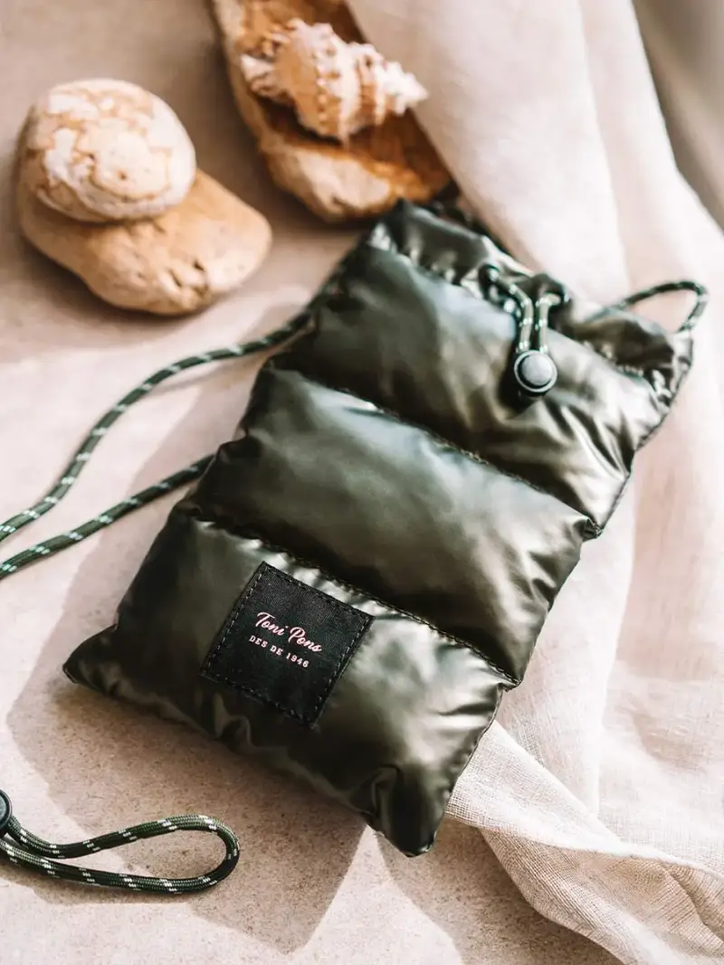 Borsa trapuntata per cellulare CACHI