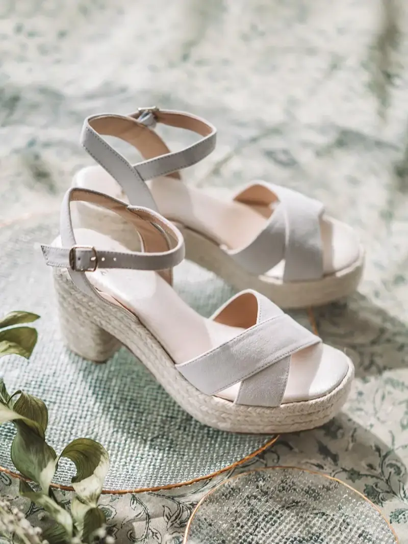 Espadrillas con zeppa da sposa | JULIANA BLANCO