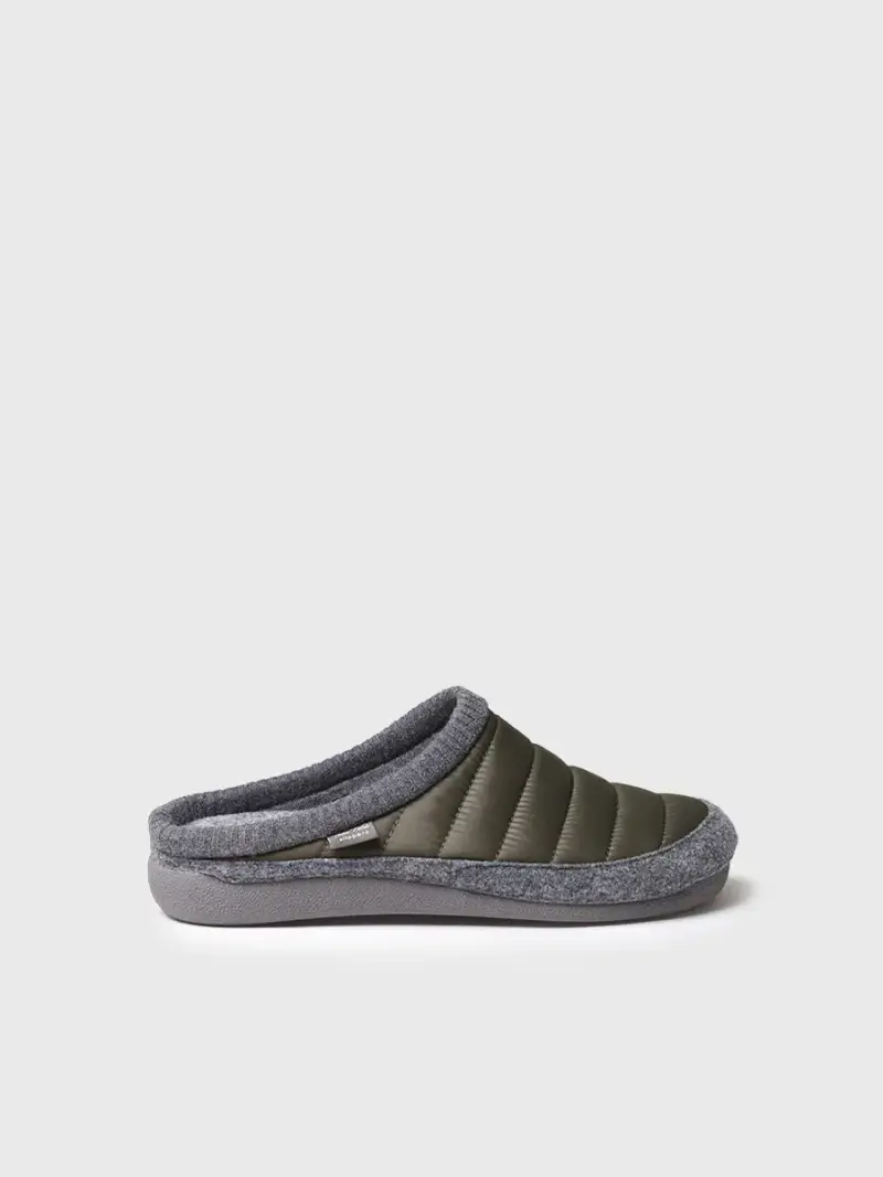 Pantofola tipo zoccolo in tessuto trapuntato e feltro CACHI