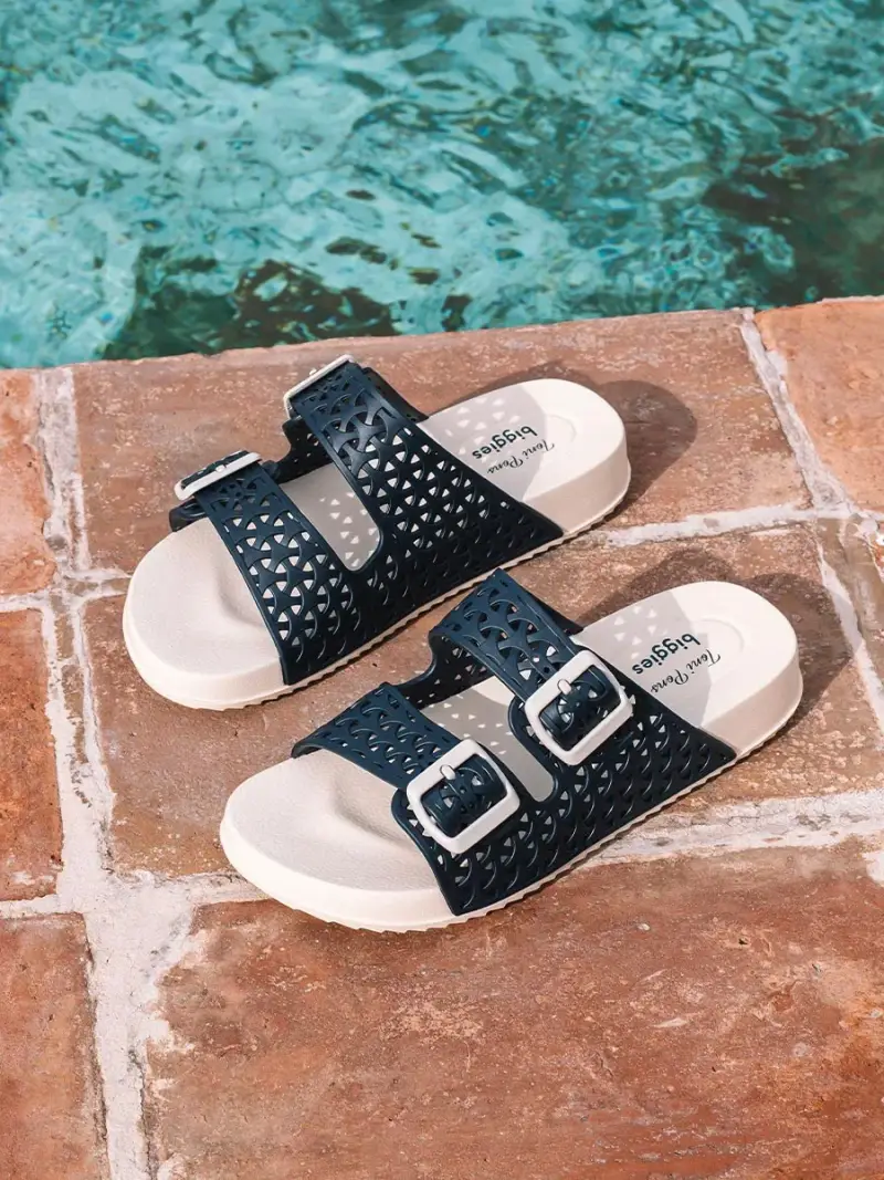 Sandali bassi da donna in gomma traforata | CATANIA MARINO