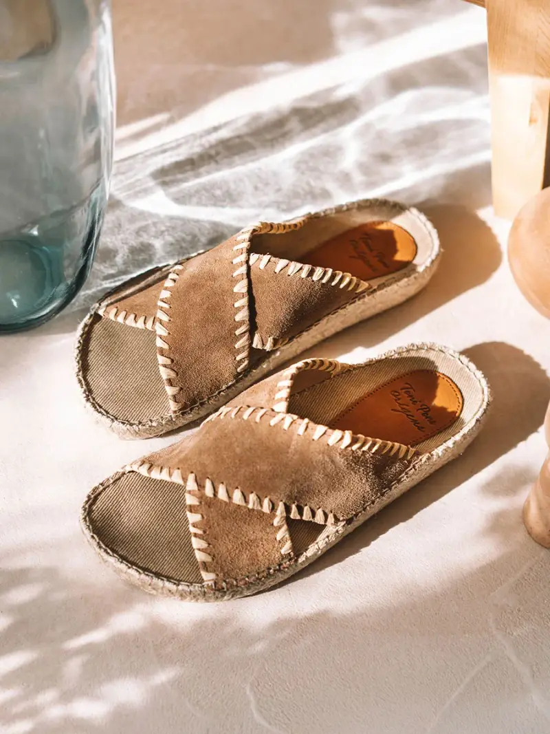 Sandali bassi tipo BIO da donna in camoscio | BALI-SD CAMEL