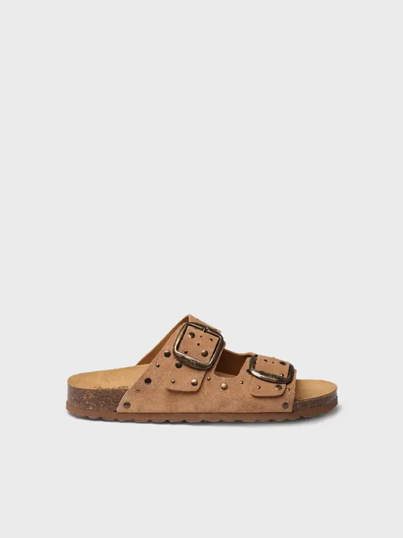Sandalo BIO da donna in pelle scamosciata con fibbie e borchiette CAMMELLO