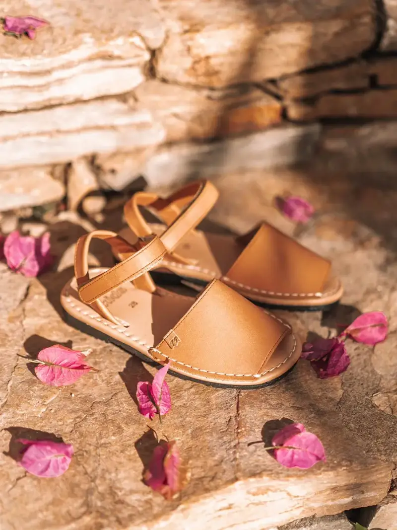 Sandalo da bambino in pelle con chiusura a velcro CUOIO