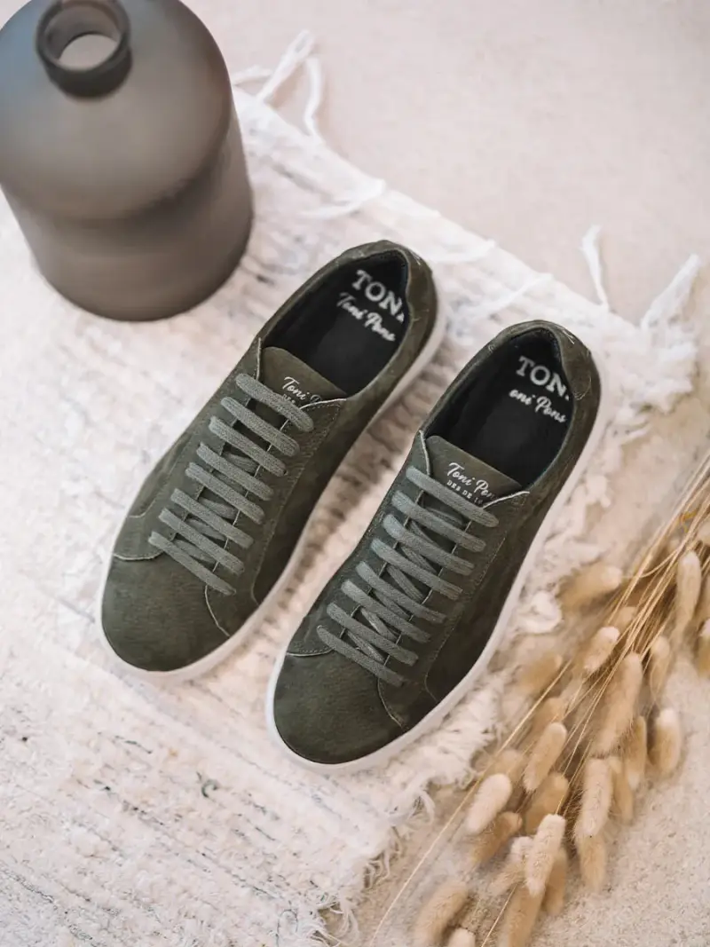 Scarpe da uomo in pelle nabuk con lacci CACHI