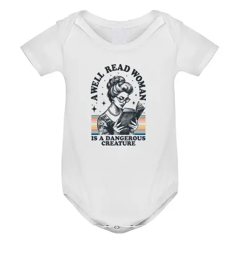 Body neonato una donna colta è pericolosa da eat