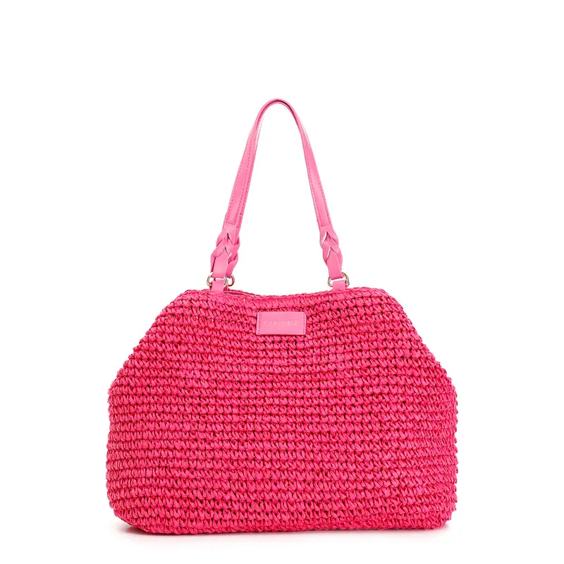 tote a lavorazione crochet con charm colorato a cuore con bordo in rafia fuxia