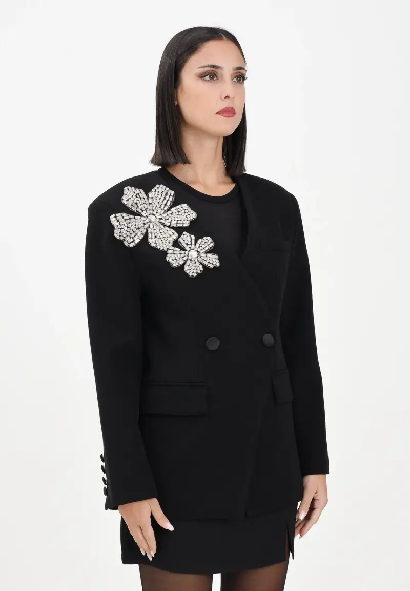 Giacca doppiopetto Arlee nera da donna con applicazione fiore in strass