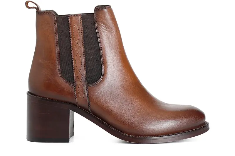 tronchetto donna in pelle con elastici cognac