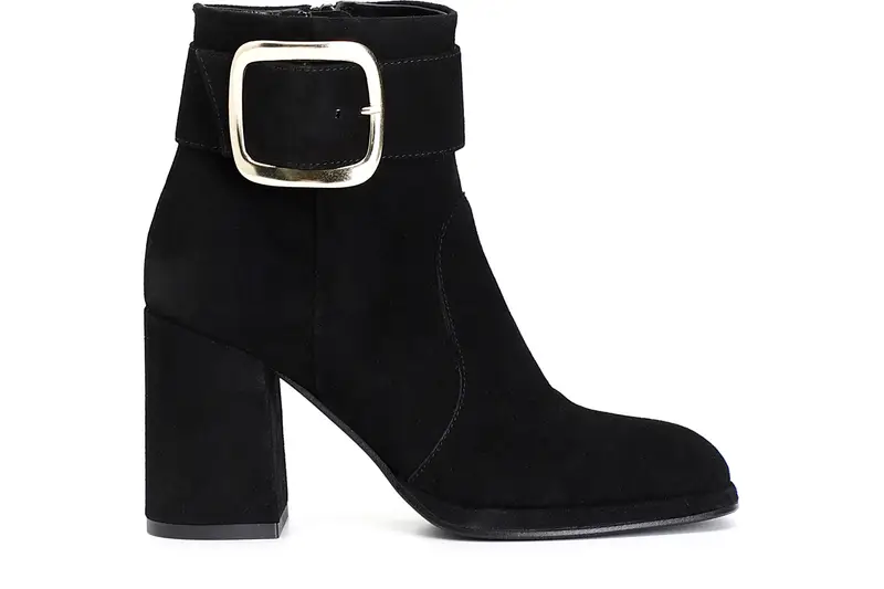 tronchetto donna in pelle scamosciata con fibbia nero 40