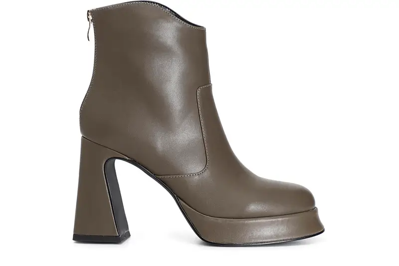 tronchetto donna in similpelle con cerniera fango 39