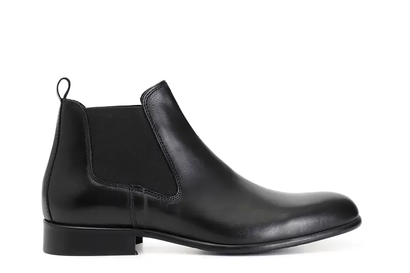 tronchetto uomo in pelle con elastici nero