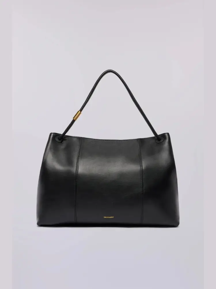 borsa tote orbita in nappa nera con tracolla rotante elemento gioiello oro e scritta trussard