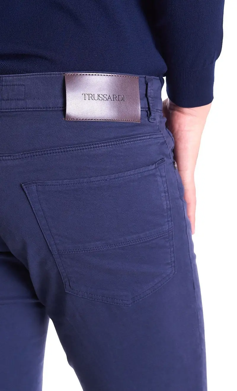Pantalone 370 close trussardi jeans gabardine stretch, colore blu miniatura 2