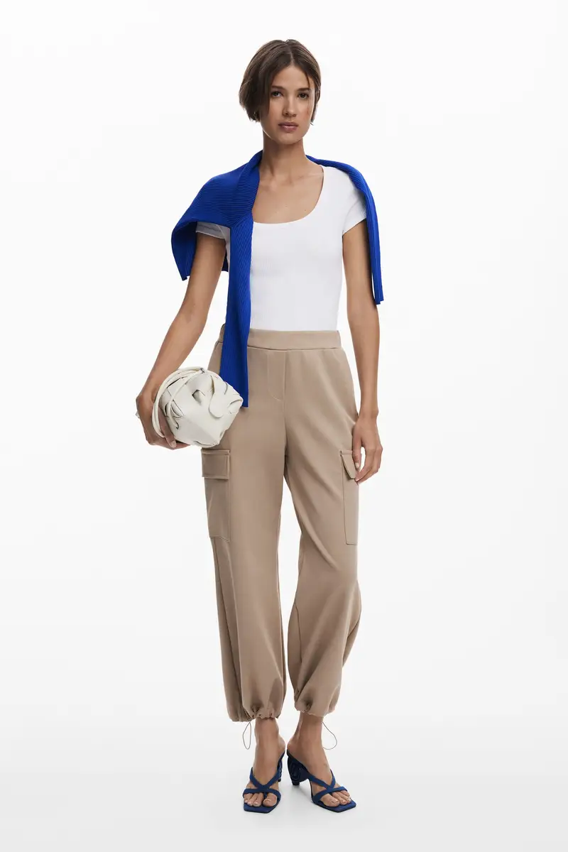 Tuta combinata cargo