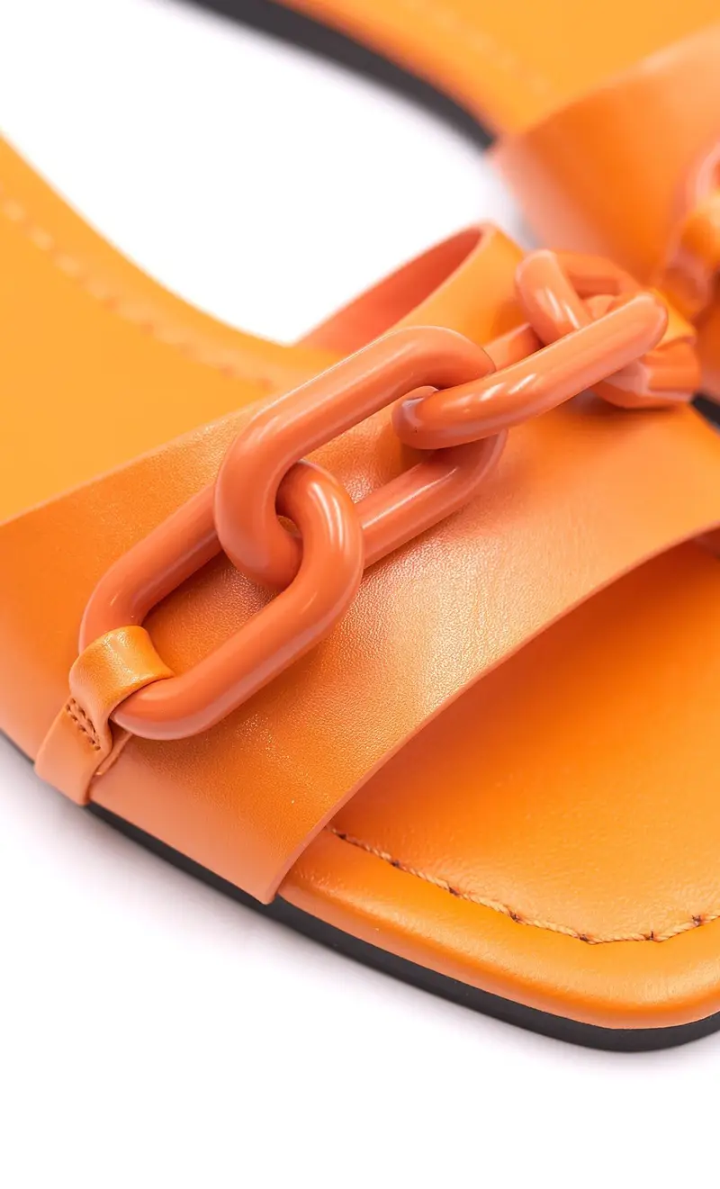 Ciabattina twinset actitude con catena, colore arancio miniatura 2