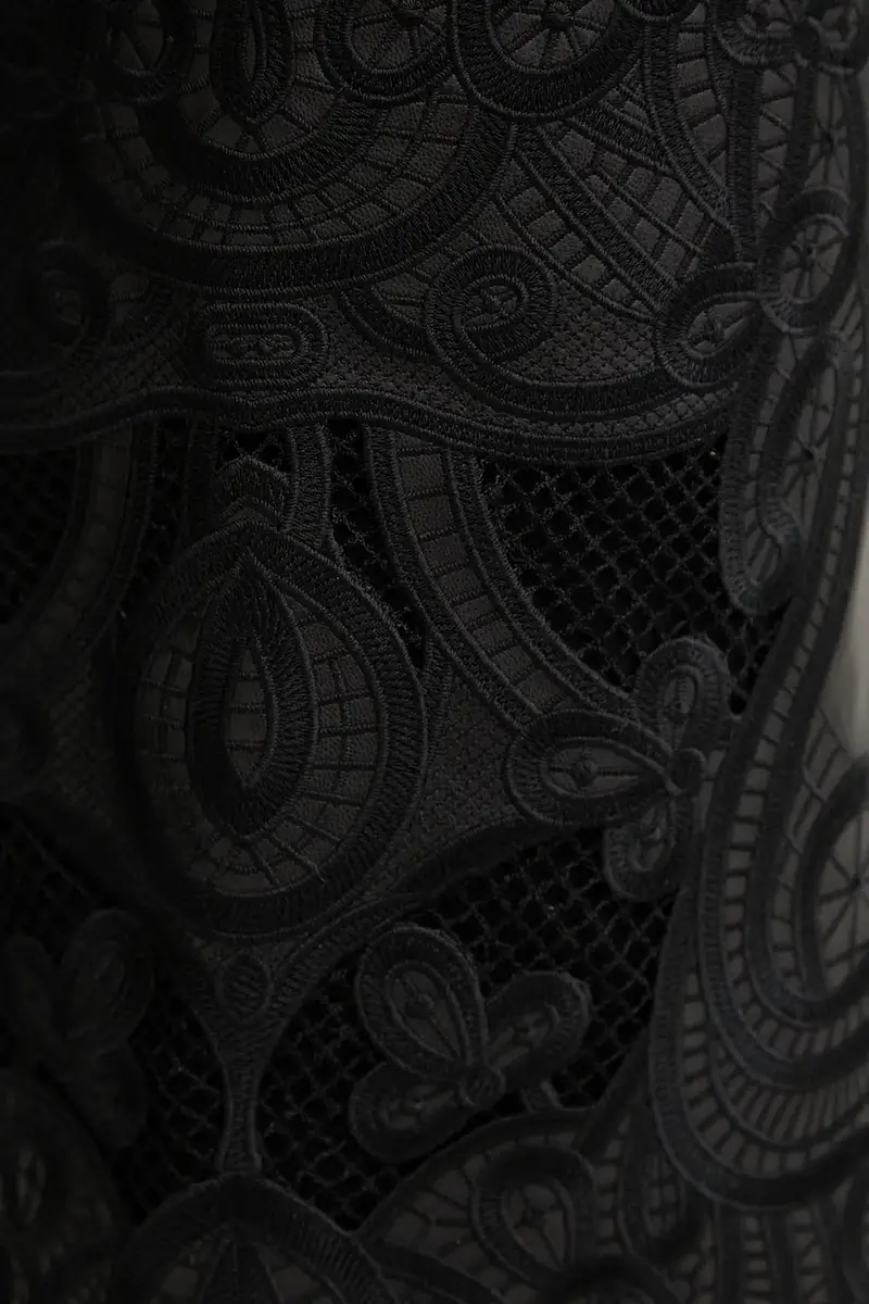 gonna Nero miniatura 4