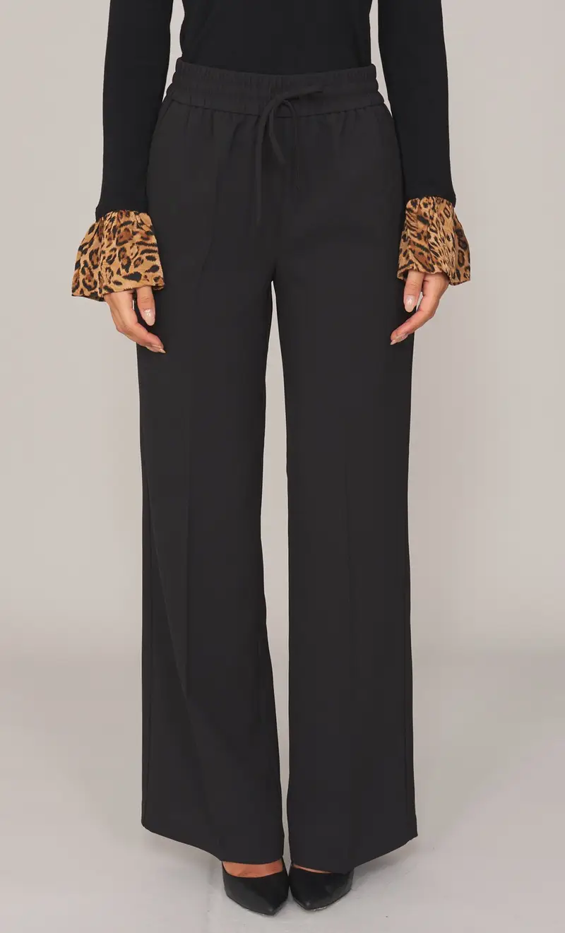 Pantalone twinset ampio con elastico in vita, colore nero