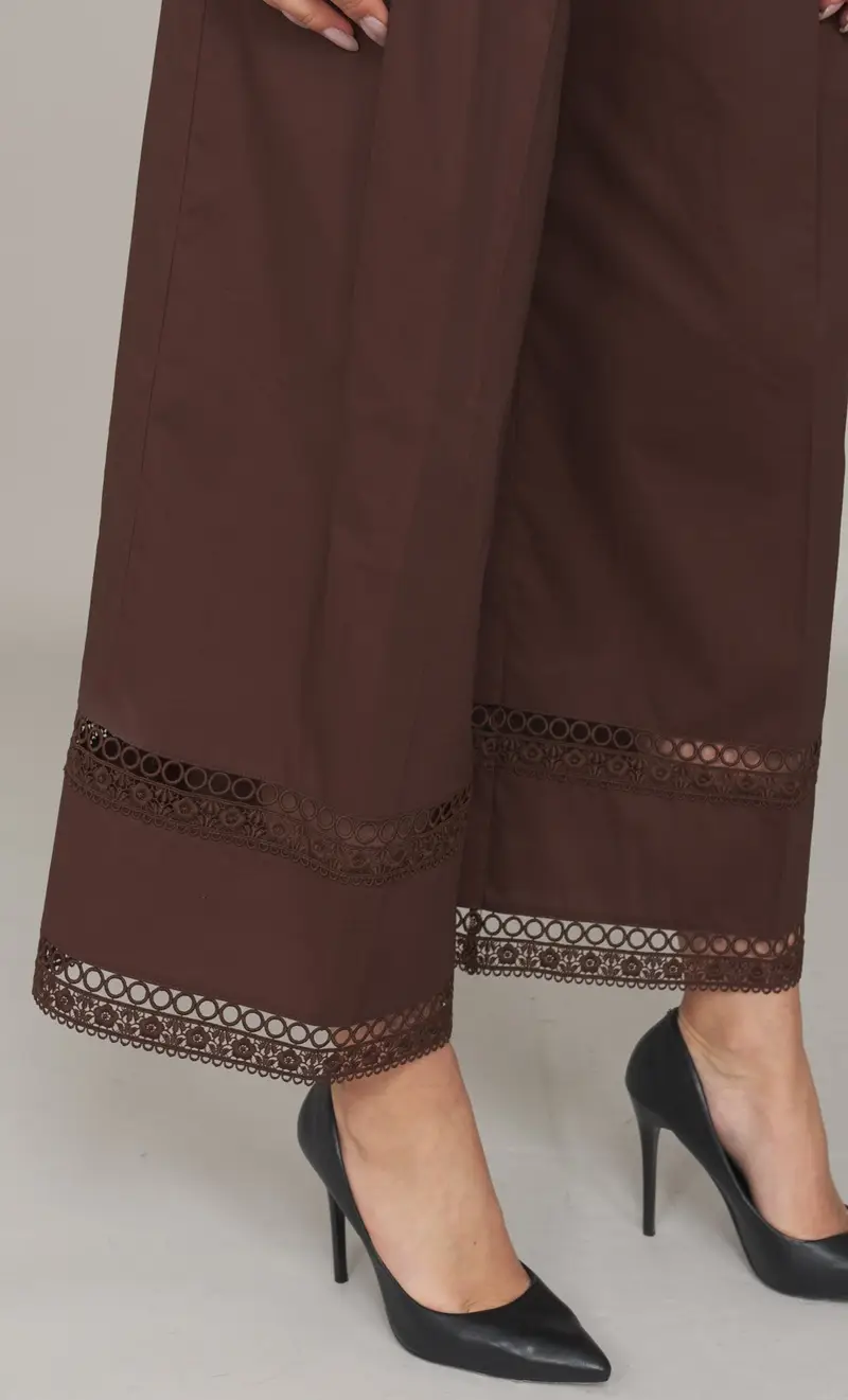 Pantalone twinset ampio con ricamo al fondo, colore moro miniatura 2