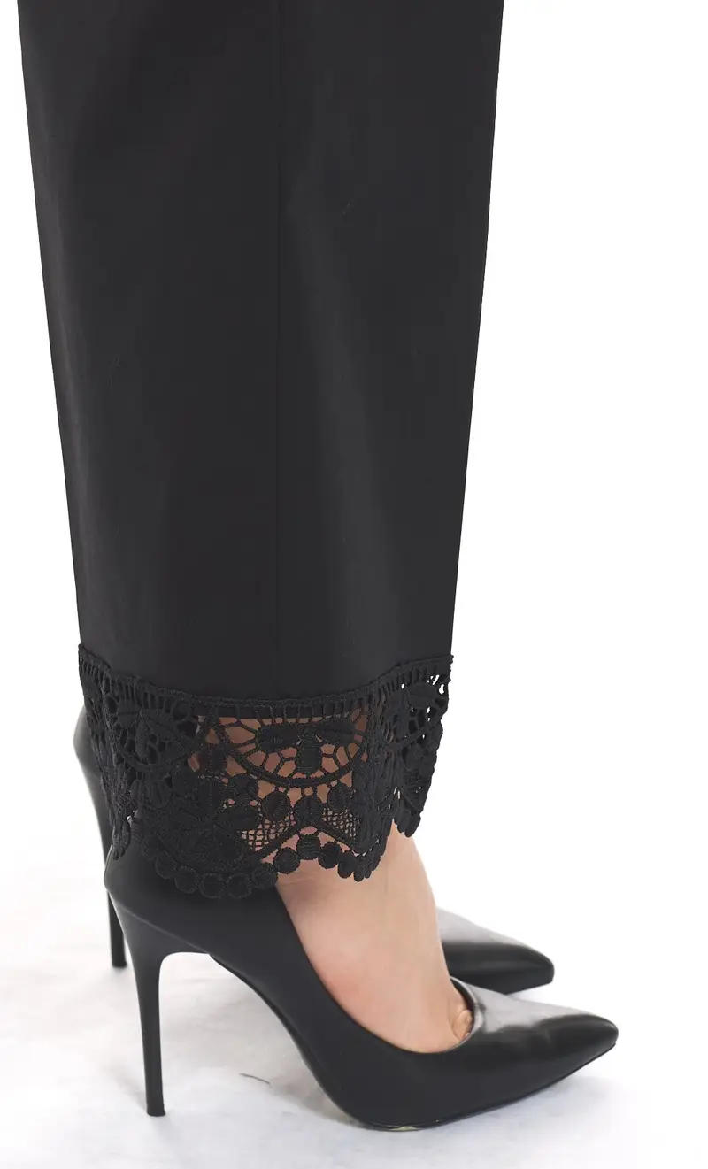 Pantalone twinset cropped con bordo in pizzo, colore nero miniatura 2