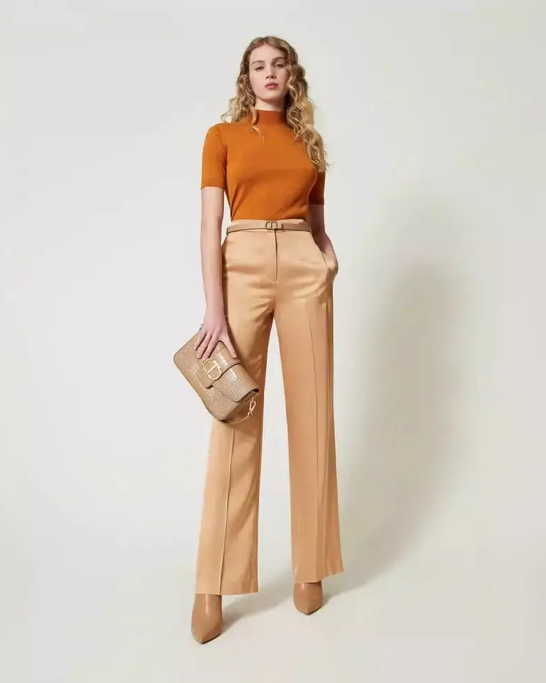 Pantaloni straight leg in raso ocra miniatura 3