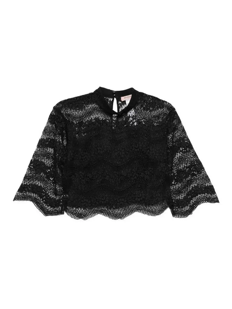 Top in pizzo nero con maniche a 3/4 e fodera