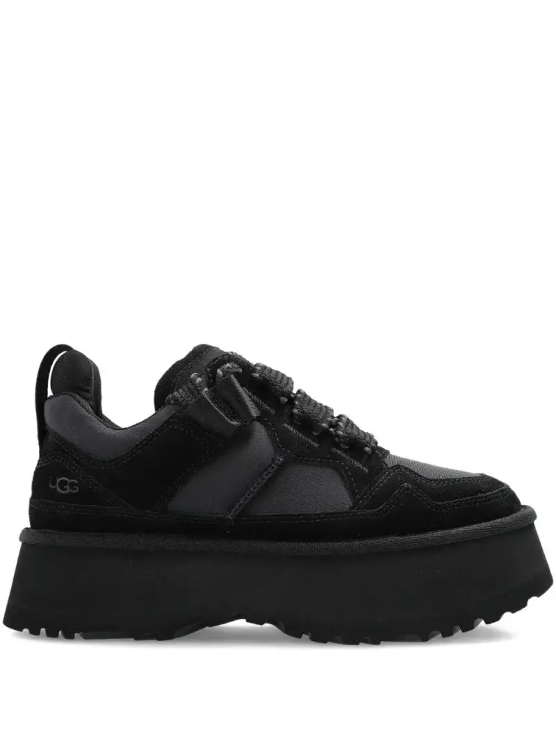 Sneakers nere in camoscio con plateau e lacci Nero