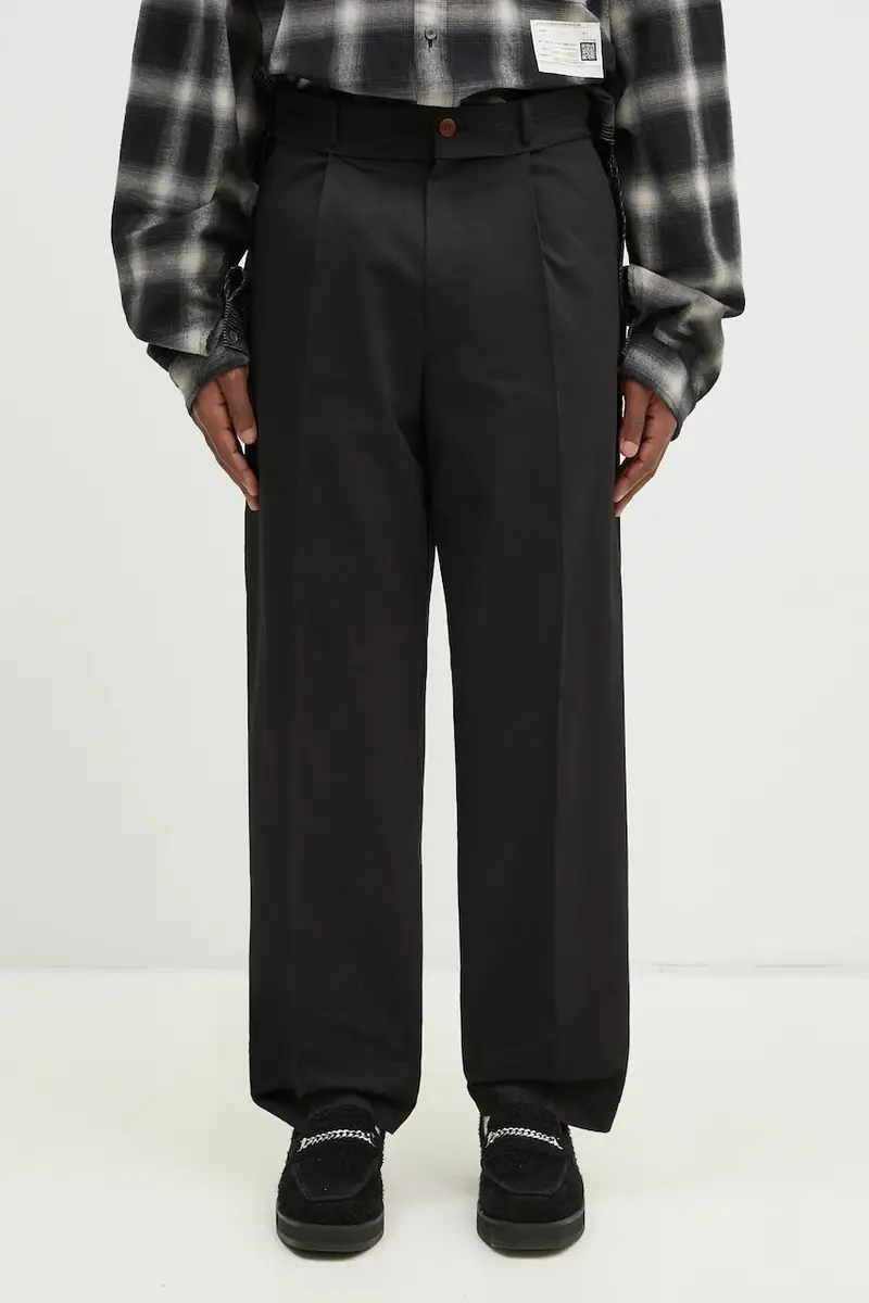 pantaloni Pants uomo colore nero UP1E4505