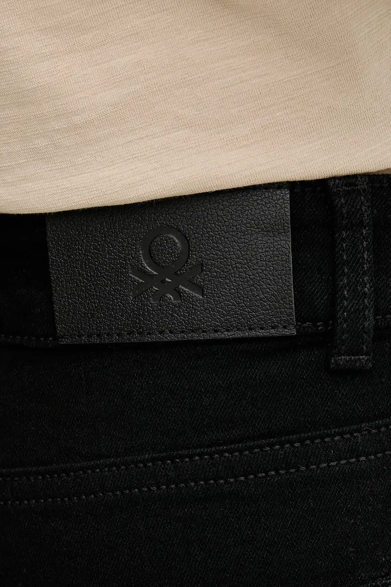 United Colors of Benetton Jeans Donna Nero 3625823 miniatura 5