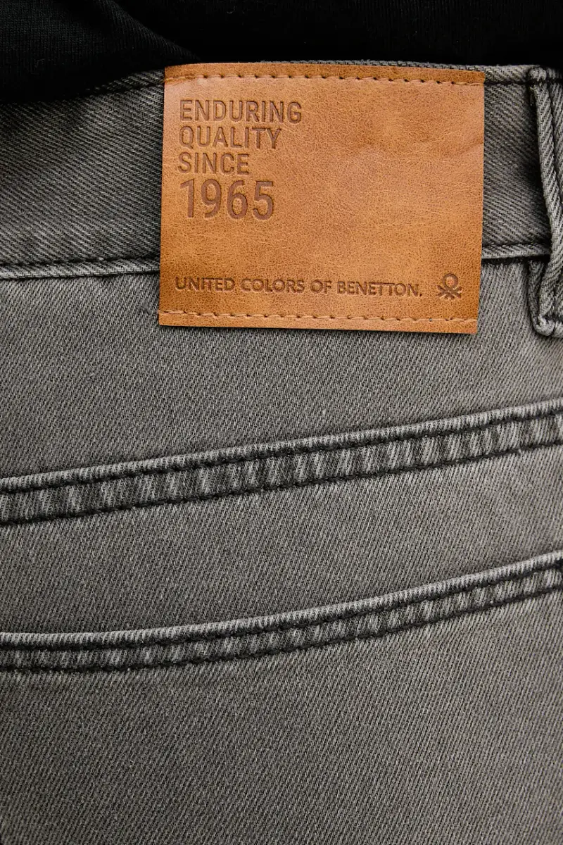 United Colors of Benetton Jeans Uomo Grigio 3753973 miniatura 4