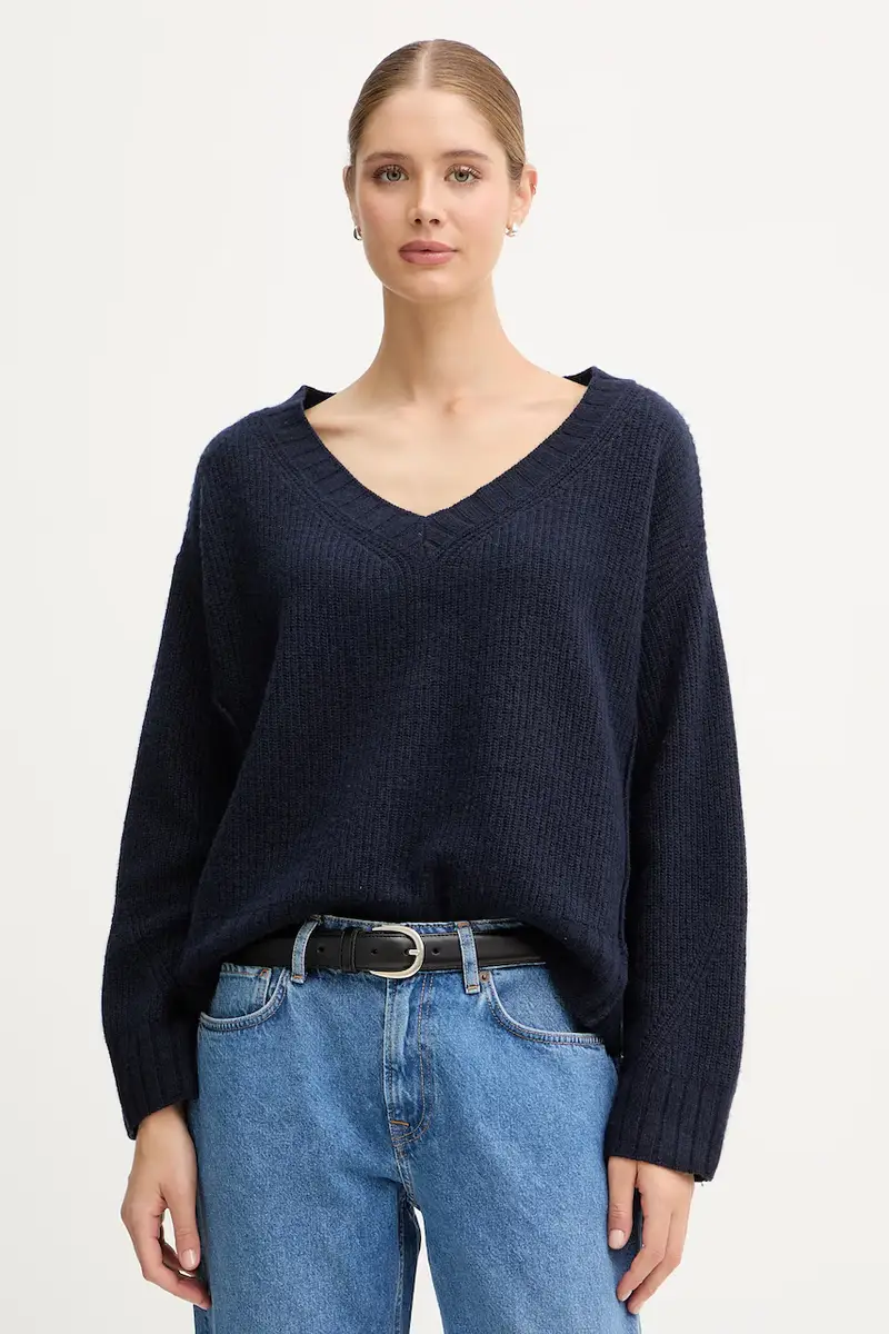maglione con lana colore blu navy 126WD402Z