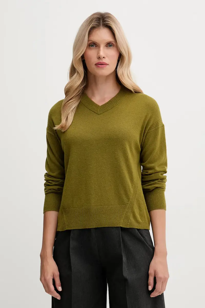 maglione con lana colore verde 102HD4032