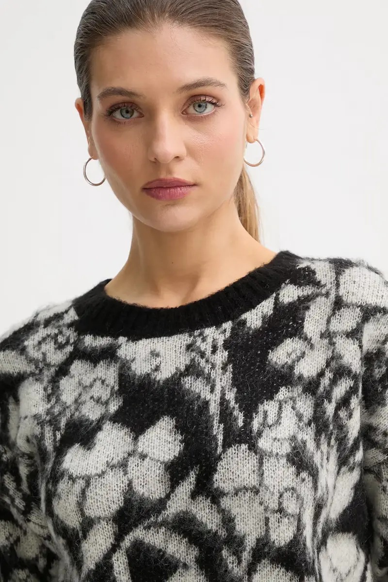 maglione con mohair colore nero 1VAAE10F3 miniatura 4