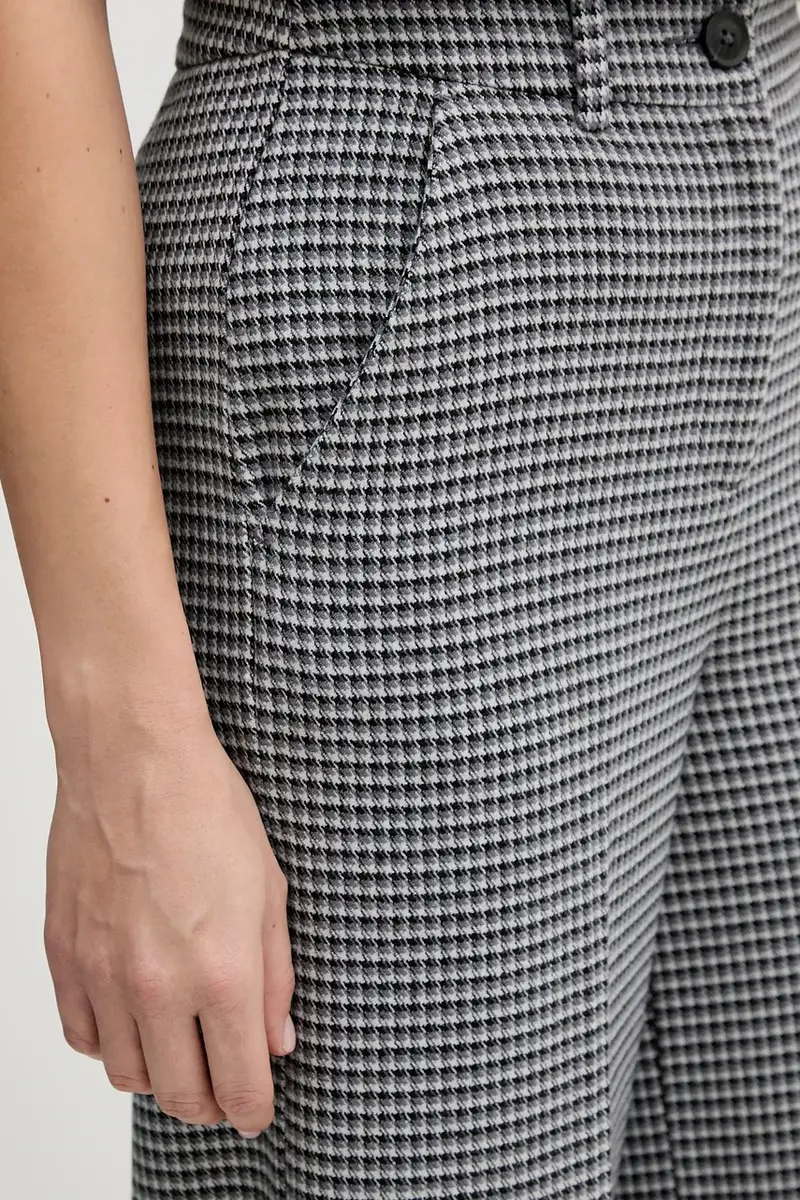 pantaloni donna colore nero 44BWDF0AA miniatura 4