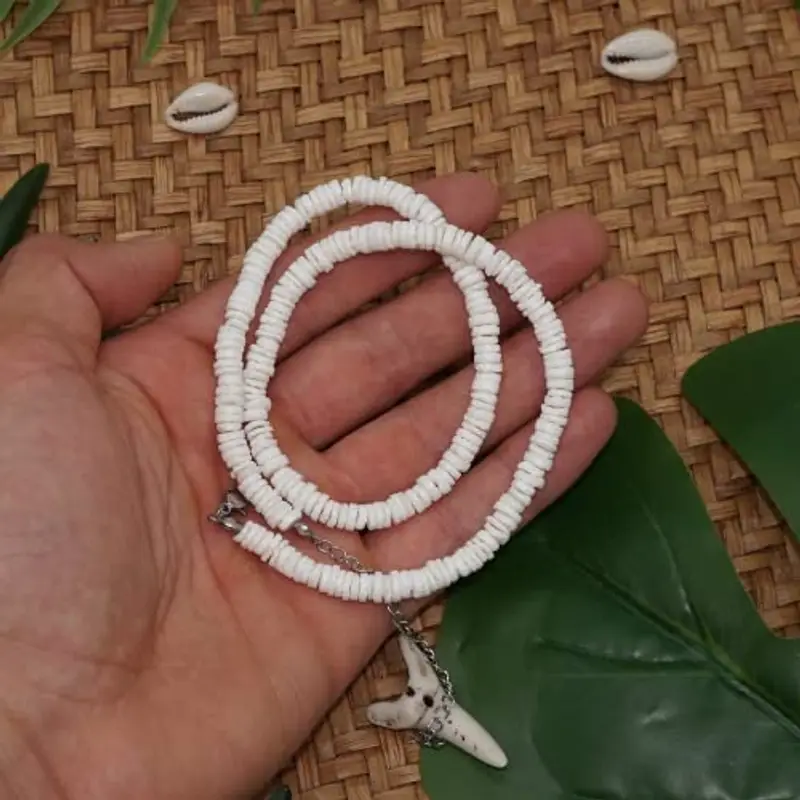 Uonel INDUSTRY Collana con conchiglie rotonde, da uomo, stile surf, hawaiano, giovanile, da spiaggia, bianco, m, Acciaio inossidabile, Non Applicabile miniatura 2