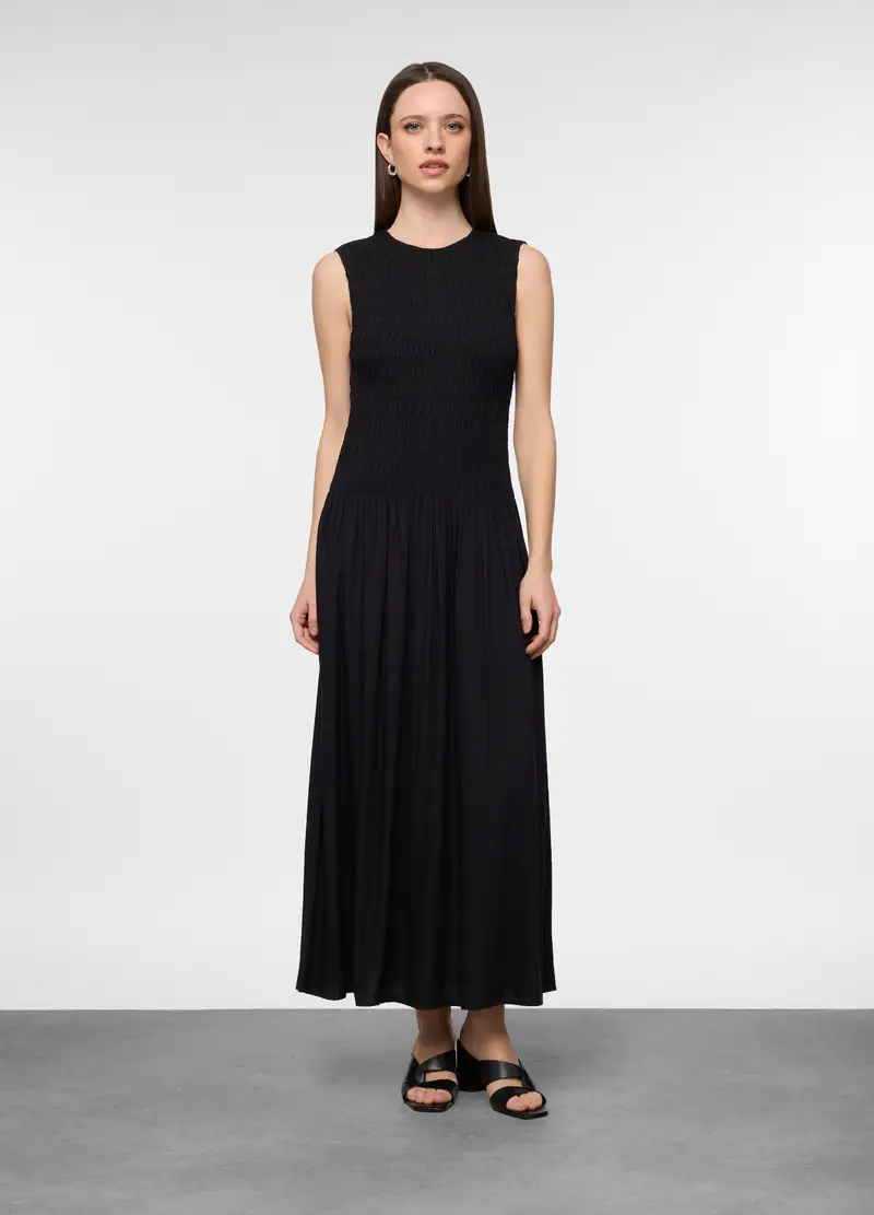 Abito Lungo Smanicato In Pura Viscosa Donna, Nero