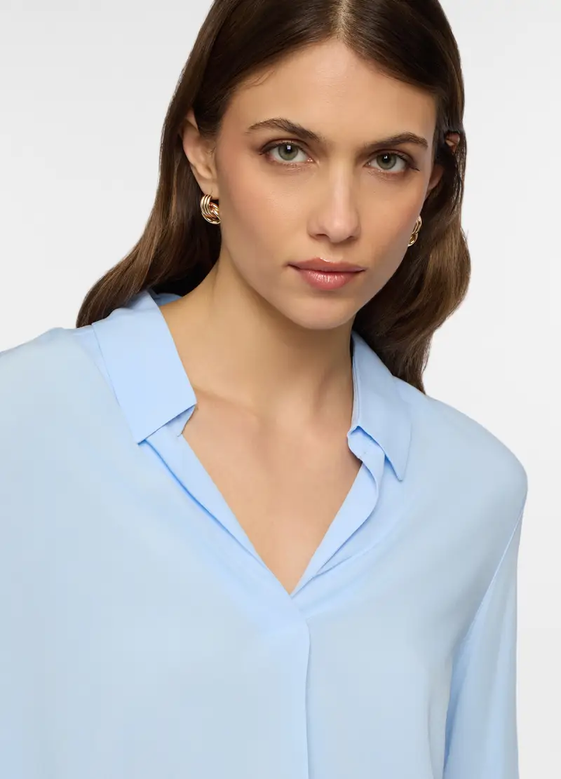 Blusa Con Scollo A V In Pura Viscosa Donna, Azzurro chiaro miniatura 3