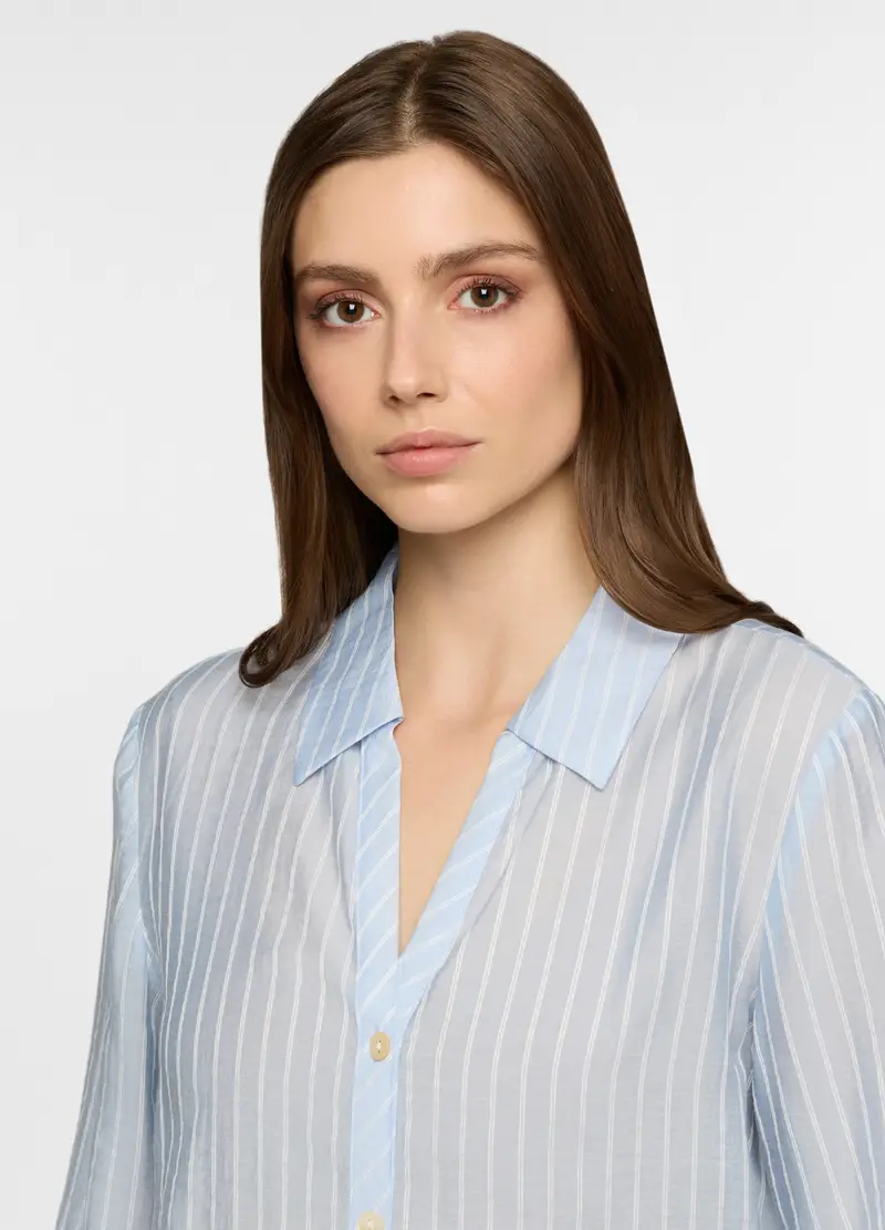 Camicia Regular Fit Con Scollo A V In Mista Lyocell Donna, Azzurro chiaro miniatura 3