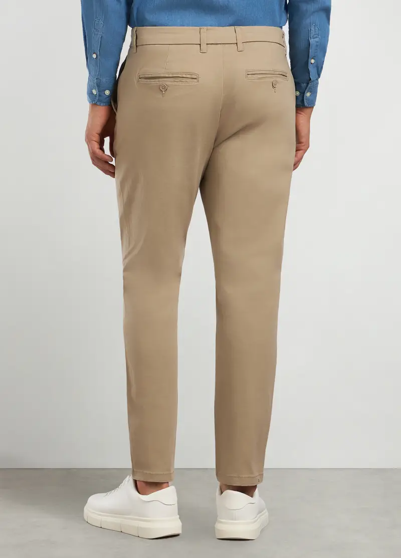Pantaloni Chino Carrot Fit In Twill Stretch Uomo, Beige miniatura 2