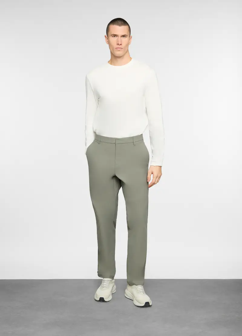 Pantaloni Chino In Tessuto Tecnico Uomo, Unisex, Verde militare