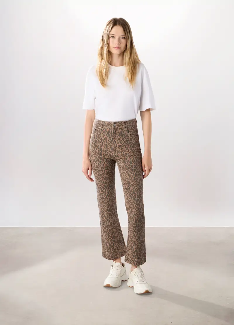 Pantaloni Flare Fit In Denim Misto Cotone Stretch Donna, Marrone tabacco