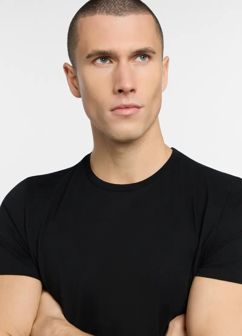 Upim T-shirt Uomo Nero 4254796 miniatura 3