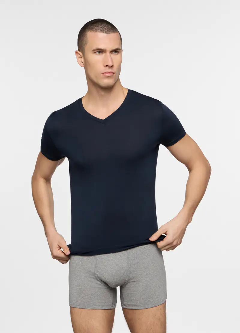T-shirt Slim Fit Scollo A V In Jersey Di Cotone Uomo, Blu navy