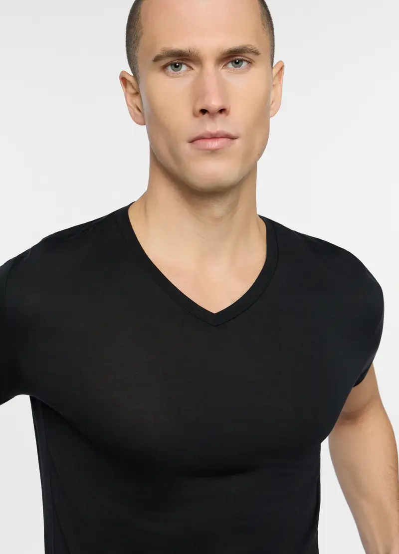 Upim T-shirt Uomo Nero 4254820 miniatura 3