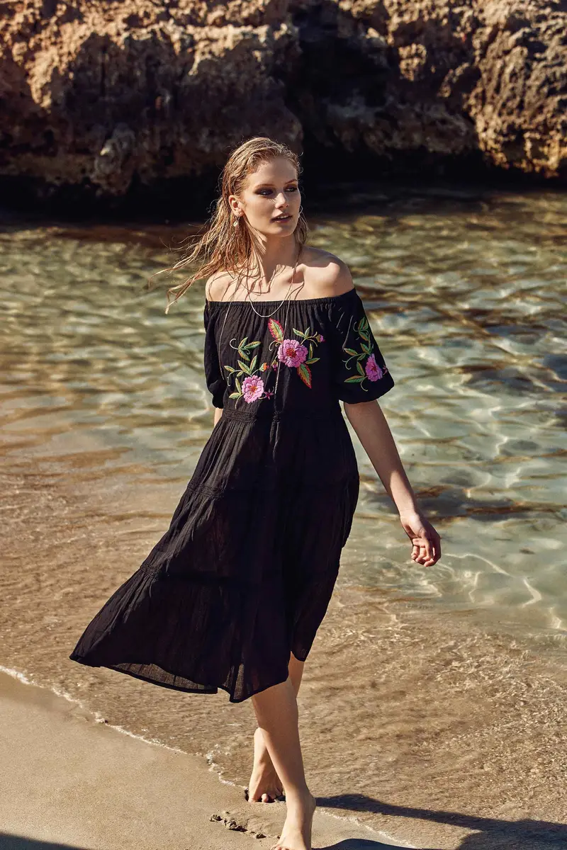 ABITO CON MANICA A SBUFFO PAIGE | Colore Nero |