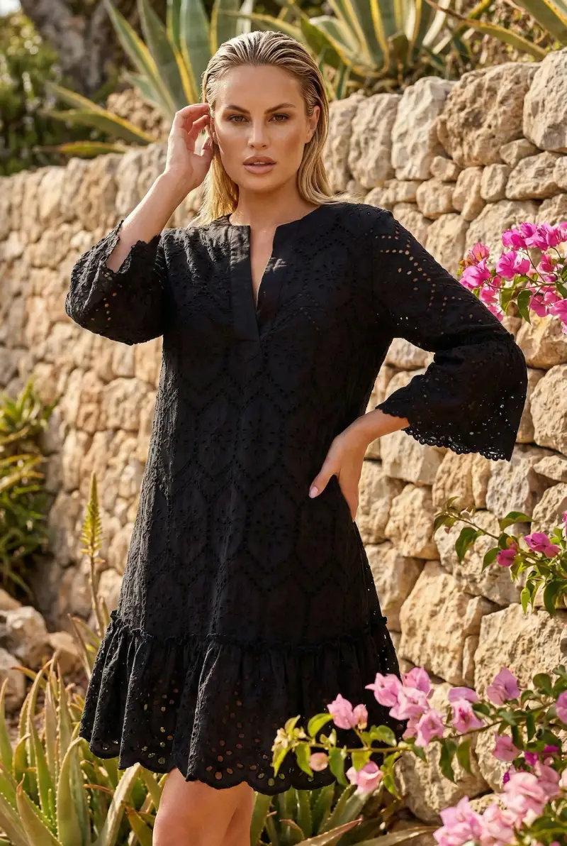 ABITO IN PREGIATO PIZZO SANGALLO EVELYN | Colore Nero |