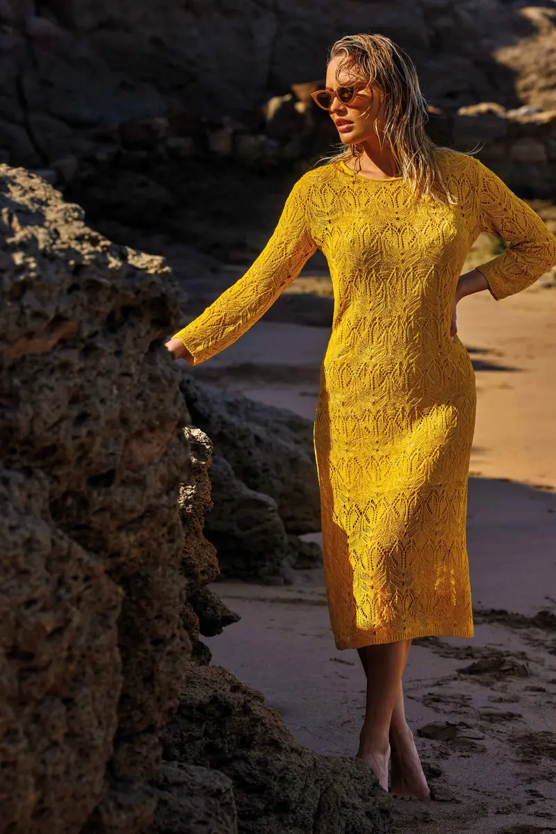 ABITO LUNGO IN PIZZO SOL | Colore Mostarda |