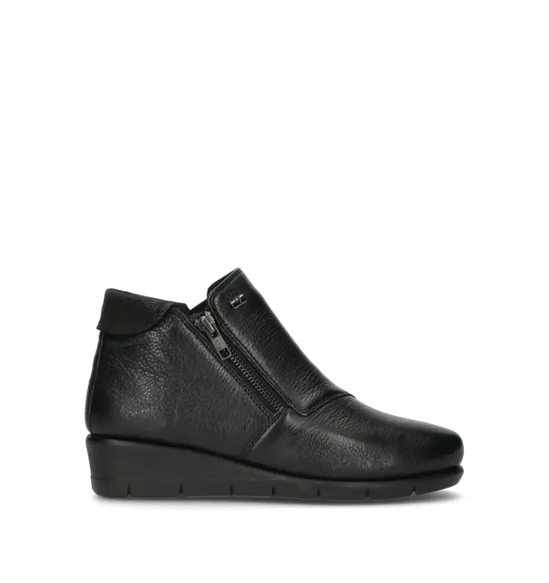 Scarpa comfort donna nera in pelle Vario